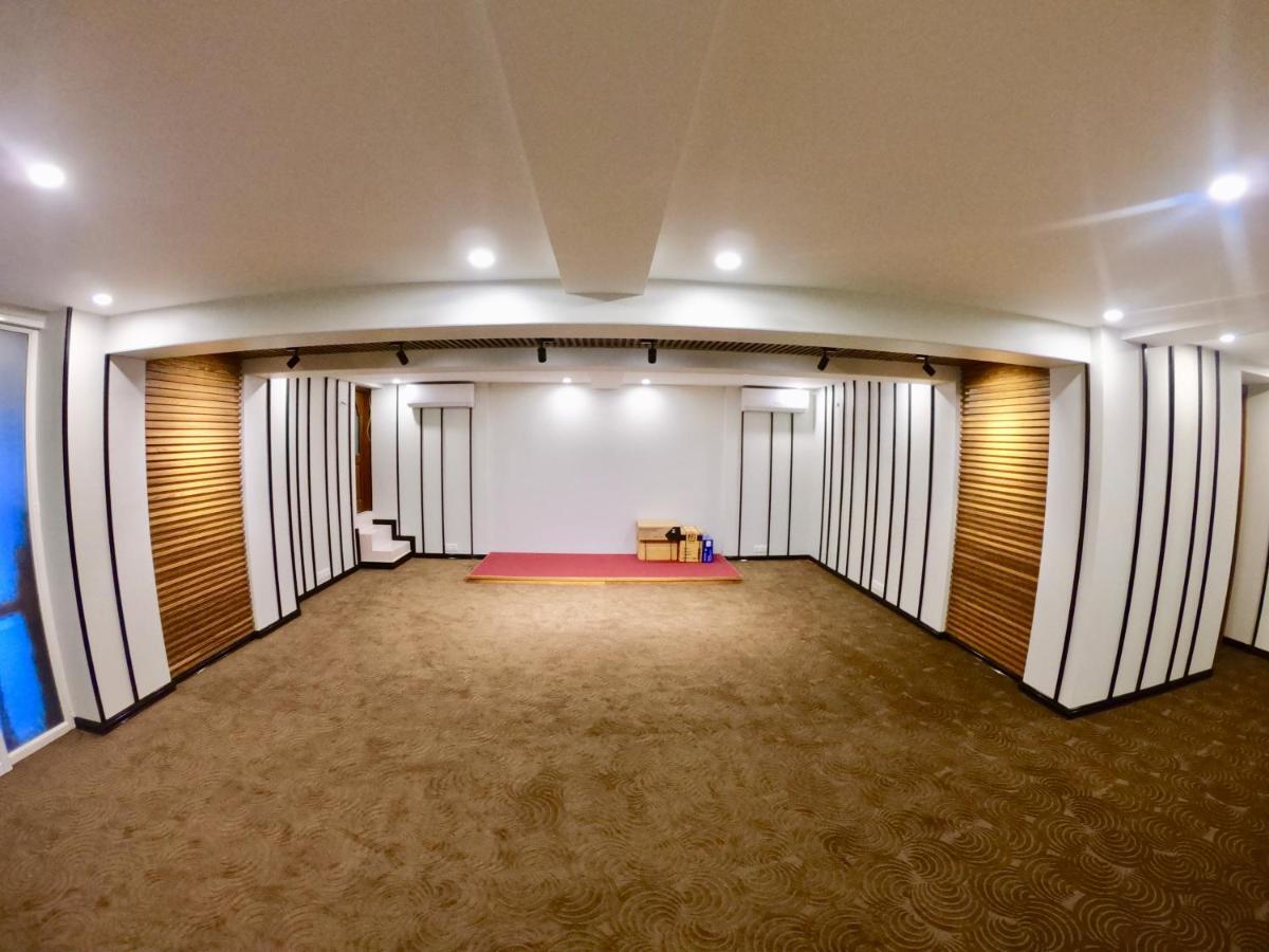 Royal City Hotel Mandalay Bagian luar foto