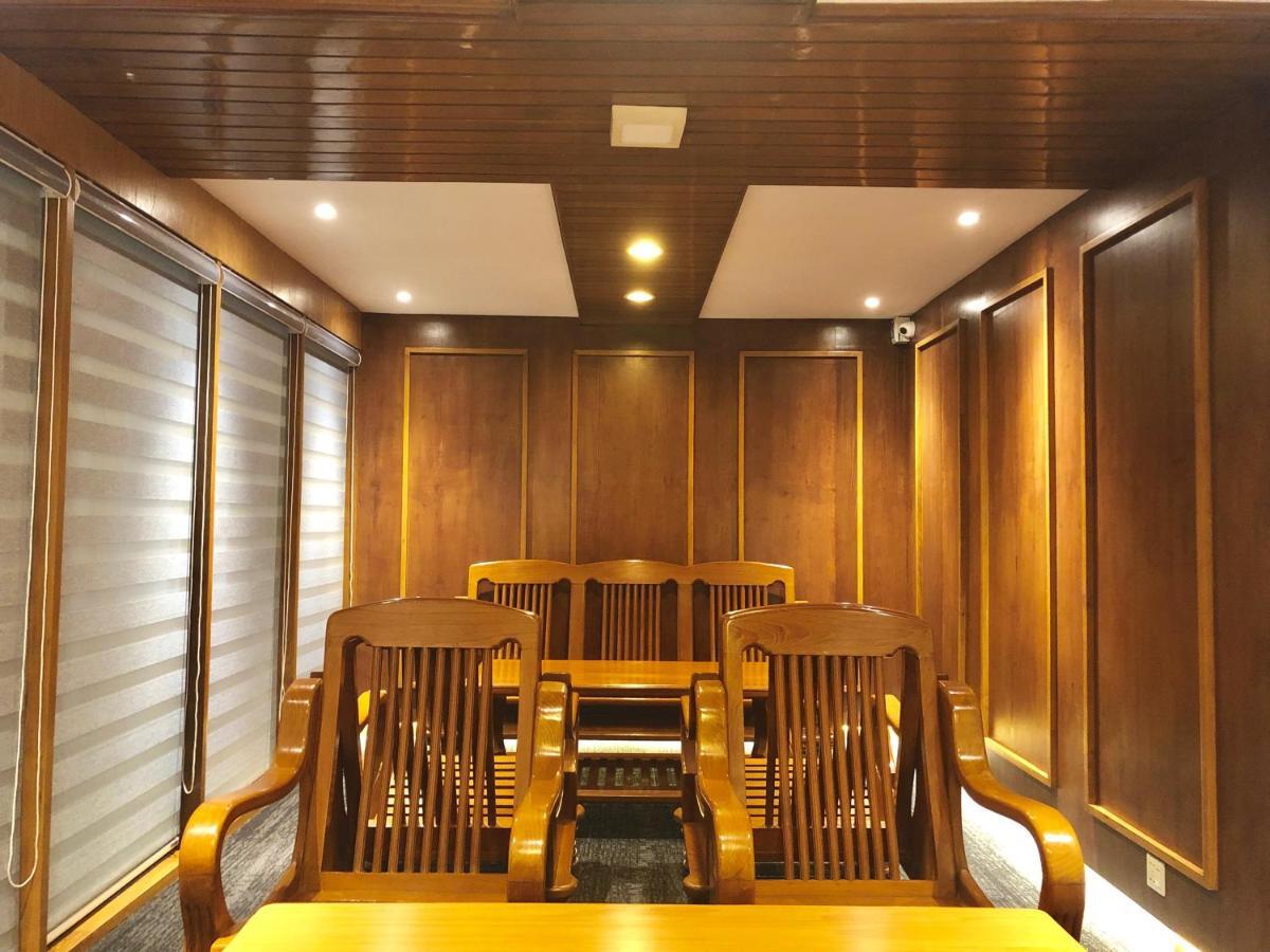 Royal City Hotel Mandalay Bagian luar foto