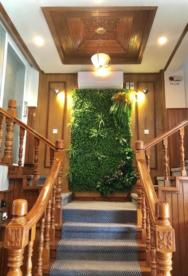 Royal City Hotel Mandalay Bagian luar foto